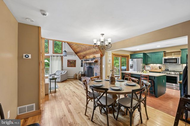 2135 SAINT PETERS RD, Pottstown, PA 19465