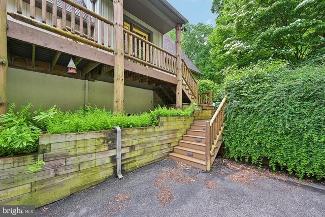 2135 SAINT PETERS RD, Pottstown, PA 19465