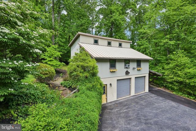 2135 SAINT PETERS RD, Pottstown, PA 19465