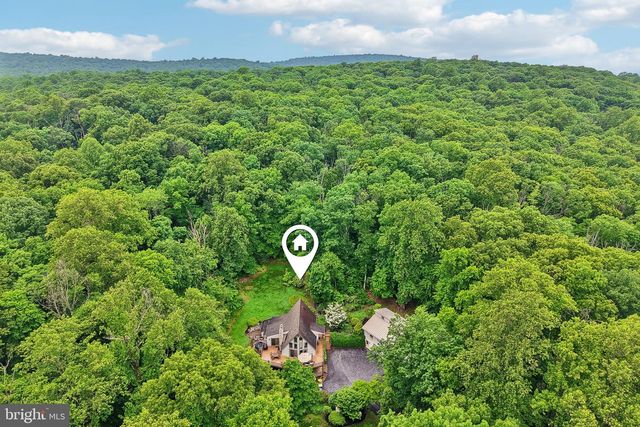2135 SAINT PETERS RD, Pottstown, PA 19465