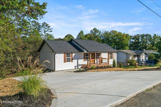 922 Beech Rd, Sevierville, TN 37862