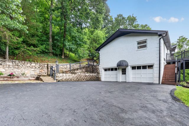 5161 Granny White Pike, Nashville, TN 37220