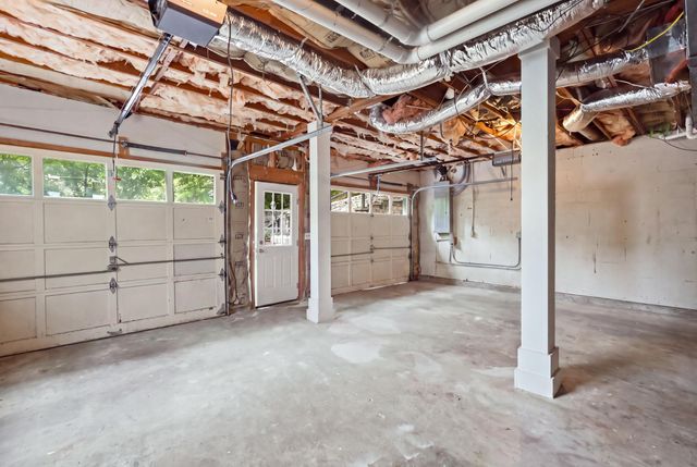 5161 Granny White Pike, Nashville, TN 37220