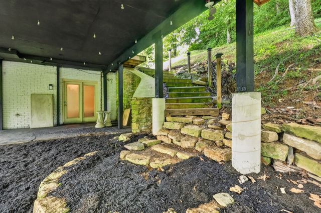 5161 Granny White Pike, Nashville, TN 37220