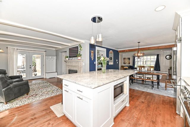 12315 W Christine DRIVE, Wauwatosa, WI 53226