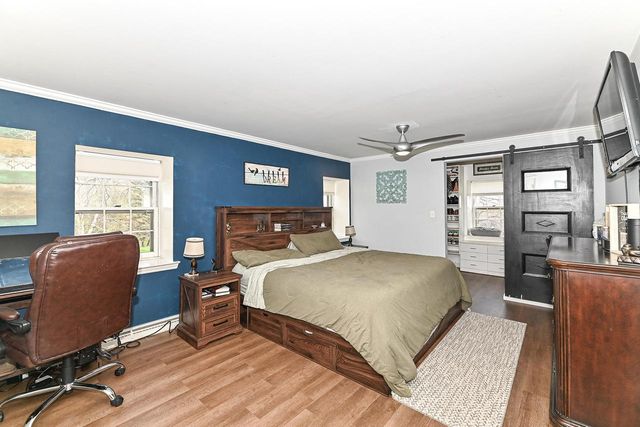 12315 W Christine DRIVE, Wauwatosa, WI 53226