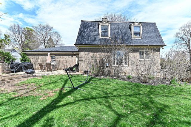 12315 W Christine DRIVE, Wauwatosa, WI 53226