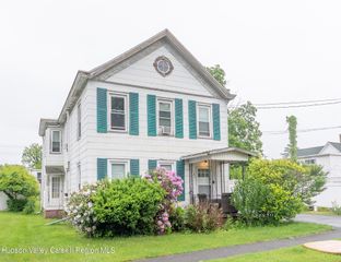 185 Green Street, Port Ewen, NY 12466