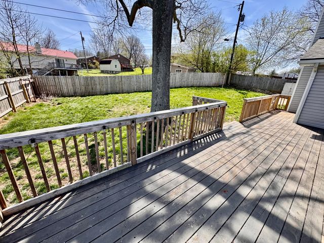 2220 Redbud Lane, Paris, KY 40361