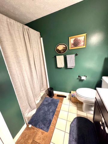 2220 Redbud Lane, Paris, KY 40361