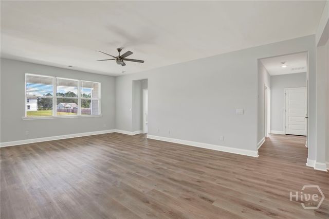 559 Logging Hill Drive, Richmond Hill, GA 31324