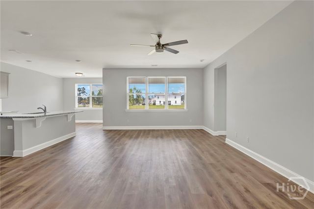 559 Logging Hill Drive, Richmond Hill, GA 31324