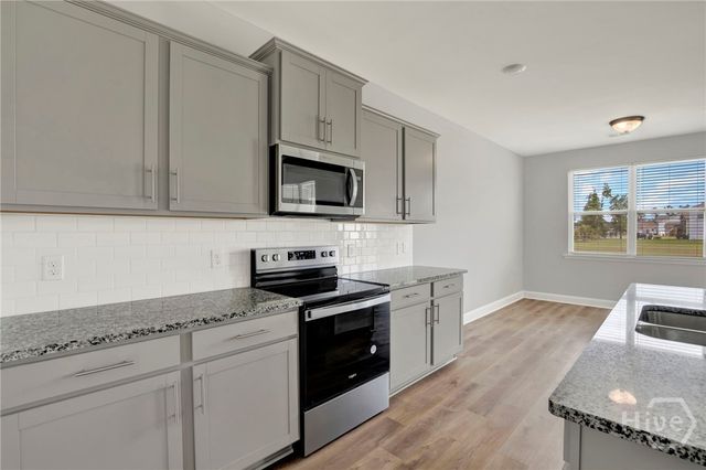 559 Logging Hill Drive, Richmond Hill, GA 31324