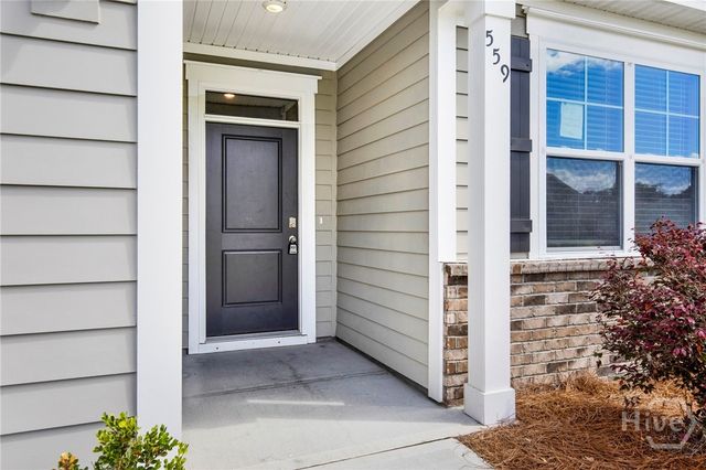 559 Logging Hill Drive, Richmond Hill, GA 31324