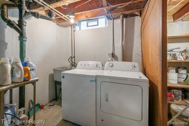 13712 La Chene Avenue, Warren, MI 48088