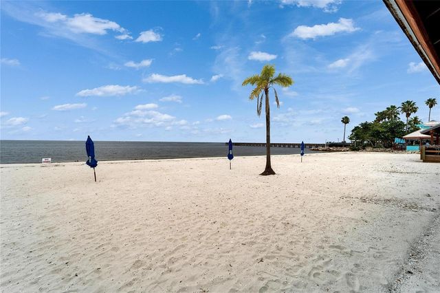 1128 SEAGRAPE DRIVE, Ruskin, FL 33570