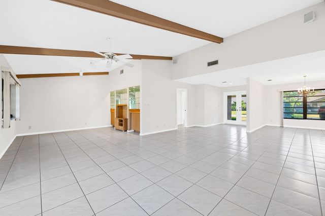 6053 Petaluma Drive, Boca Raton, FL 33433