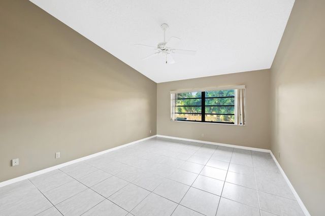 6053 Petaluma Drive, Boca Raton, FL 33433