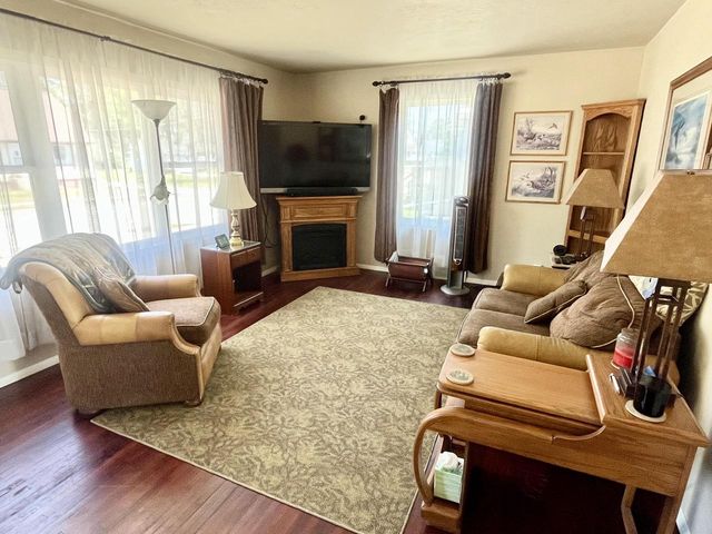2415 16th STREET, Two Rivers, WI 54241
