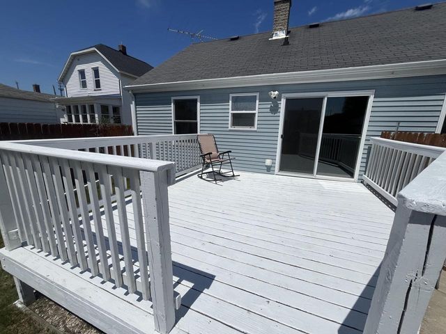 2415 16th STREET, Two Rivers, WI 54241