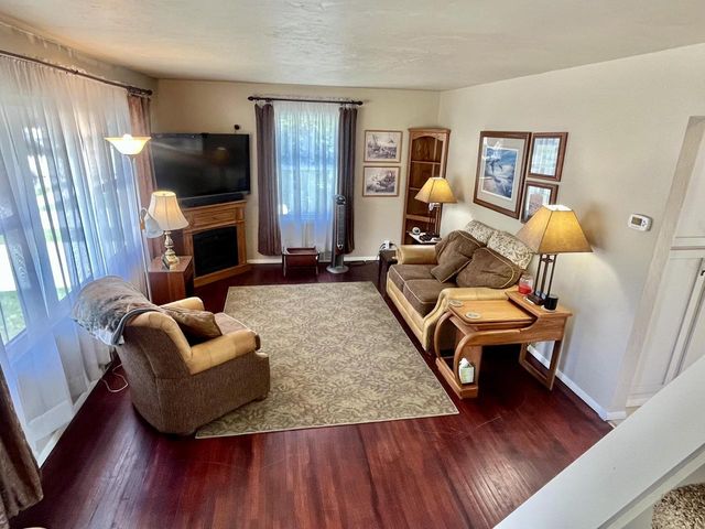 2415 16th STREET, Two Rivers, WI 54241