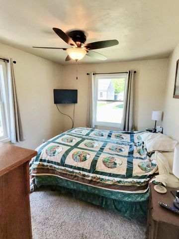 2415 16th STREET, Two Rivers, WI 54241