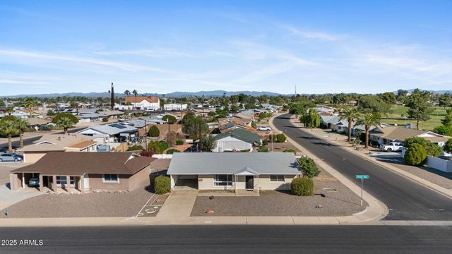 11002 W GREER Avenue, Sun City, AZ 85351