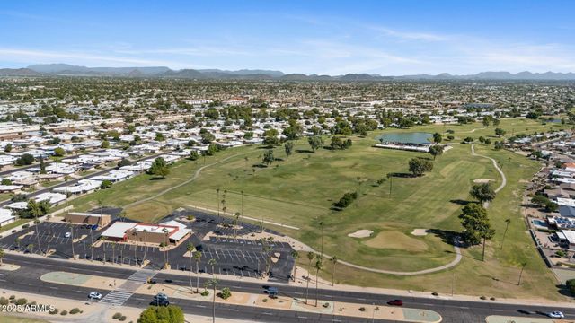 11002 W GREER Avenue, Sun City, AZ 85351