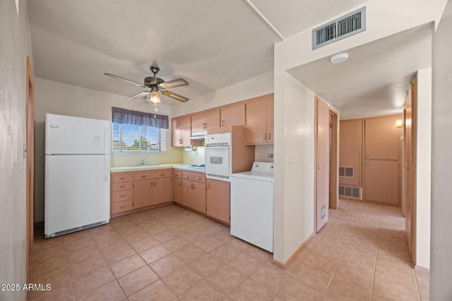 11002 W GREER Avenue, Sun City, AZ 85351