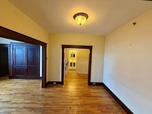 27 High Street 1, Clinton, MA 01510