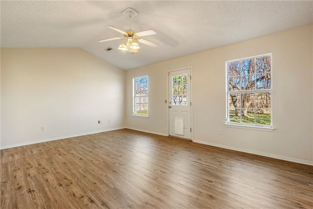 105 S Brandon Street, Lowell, AR 72745