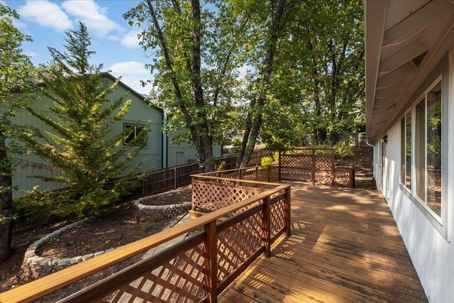158 Horizon Cir, Grass Valley, CA 95945