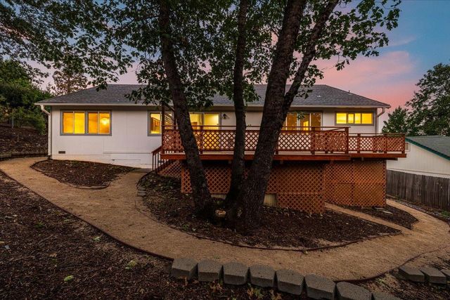 158 Horizon Cir, Grass Valley, CA 95945