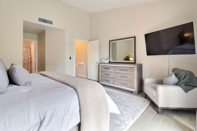 11781 St Andrews Place 107, Wellington, FL 33414
