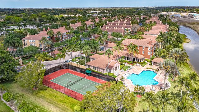 11781 St Andrews Place 107, Wellington, FL 33414