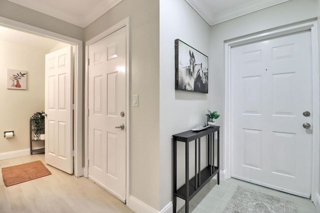 11781 St Andrews Place 107, Wellington, FL 33414