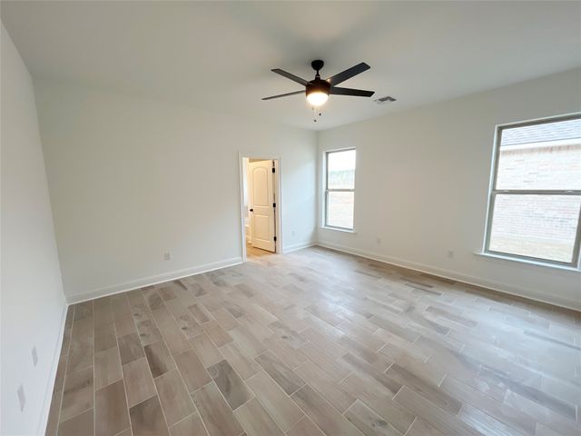 5200 Cadabra Drive, Shreveport, LA 71107