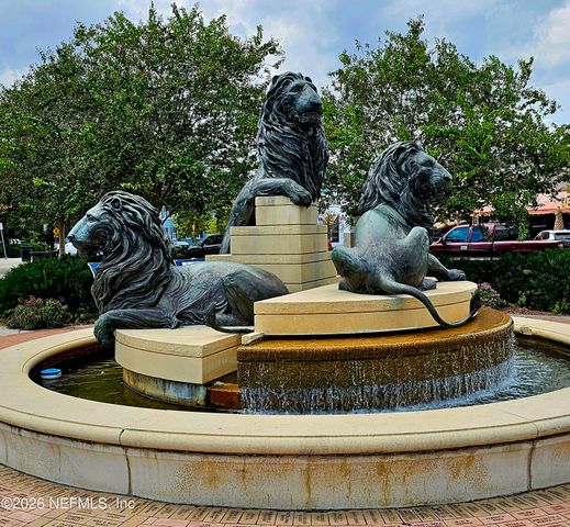 2018 PRUDENTIAL Drive, Jacksonville, FL 32207