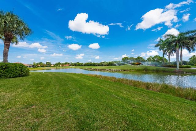 7689 Glendevon Lane 1807, Delray Beach, FL 33446