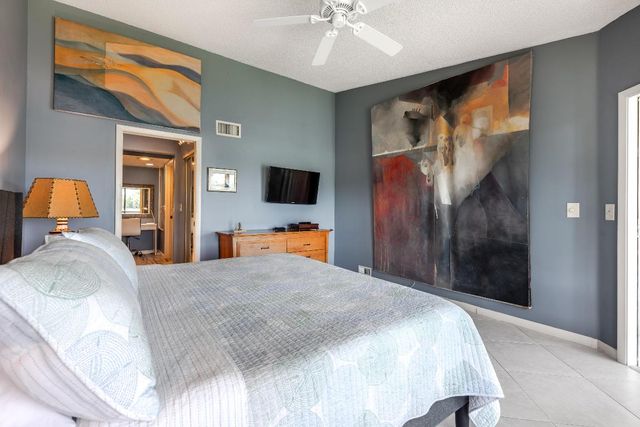 7689 Glendevon Lane 1807, Delray Beach, FL 33446