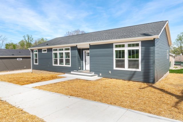 2521 S Banta Avenue, Bloomington, IN 47403