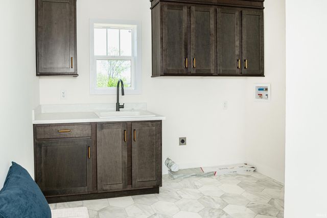 2521 S Banta Avenue, Bloomington, IN 47403