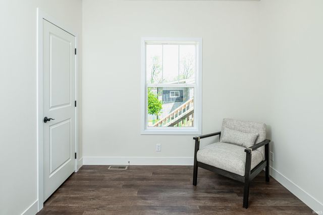 2521 S Banta Avenue, Bloomington, IN 47403