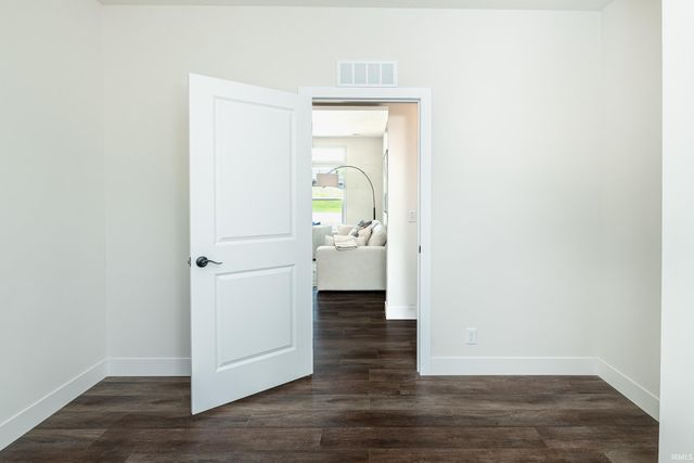 2521 S Banta Avenue, Bloomington, IN 47403