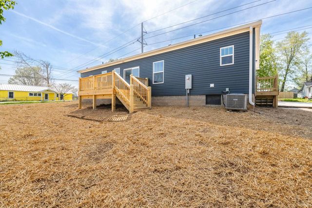 2521 S Banta Avenue, Bloomington, IN 47403