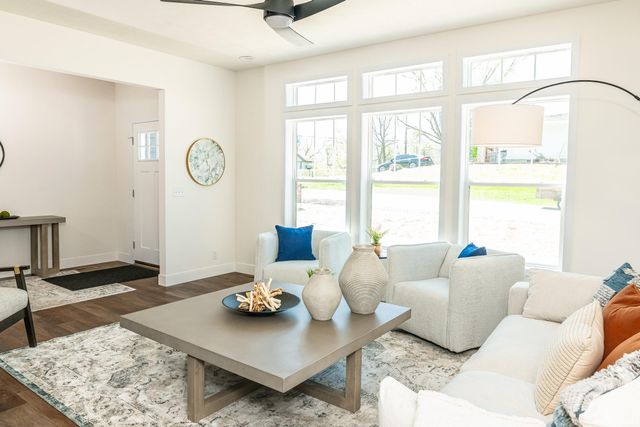 2521 S Banta Avenue, Bloomington, IN 47403