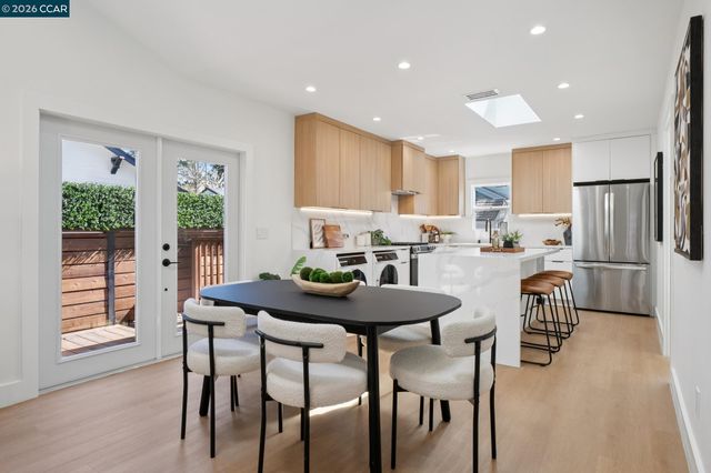 1612 Carleton Street, Berkeley, CA 94703