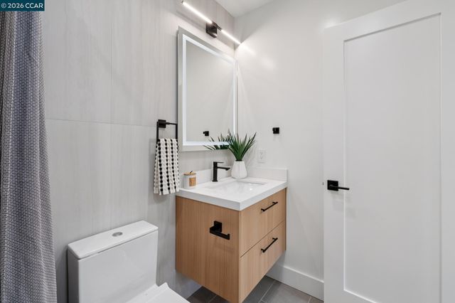 1612 Carleton Street, Berkeley, CA 94703