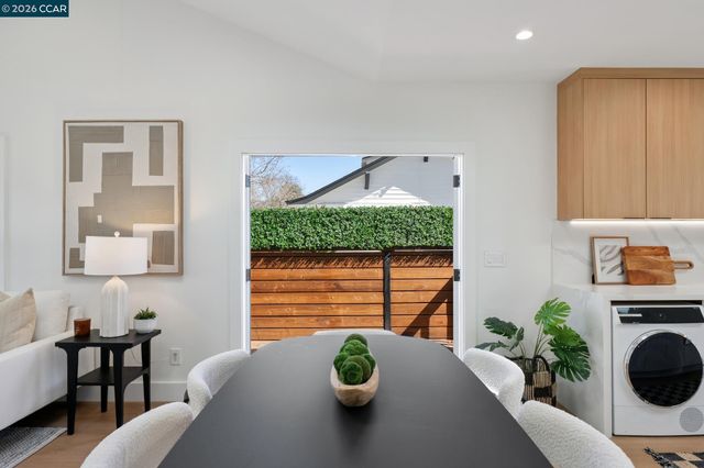 1612 Carleton Street, Berkeley, CA 94703