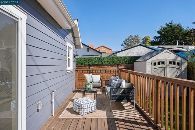 1612 Carleton Street, Berkeley, CA 94703